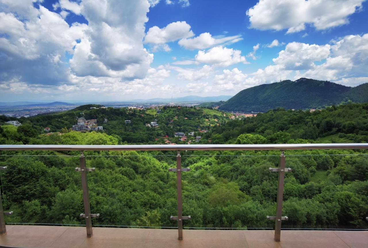 Coroni Seasons Apart With Panoramic View Braşov Eksteriør bilde